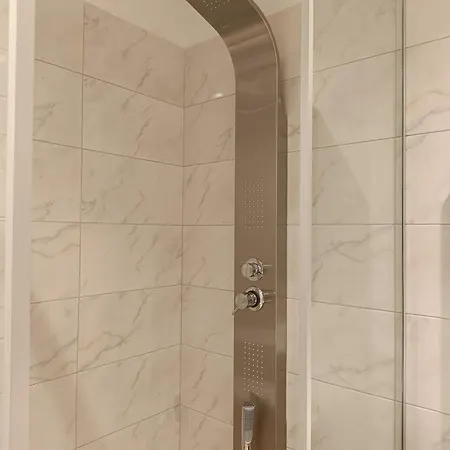 Giolanda Patrasso - Modern In The Center Of Lägenhet Patras