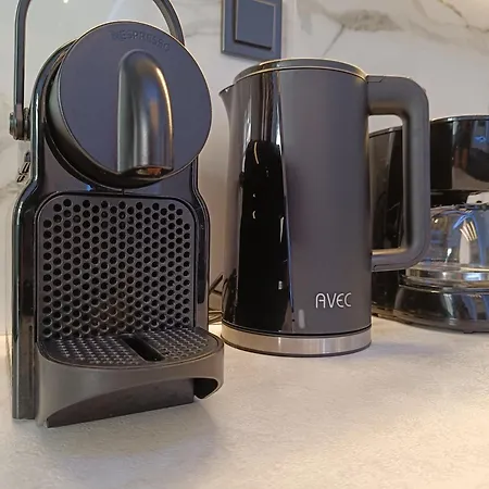 Giolanda Patrasso - Modern In The Center Of 파트라