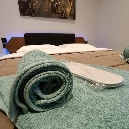 Giolanda Patrasso - Modern In The Center Of 파트라