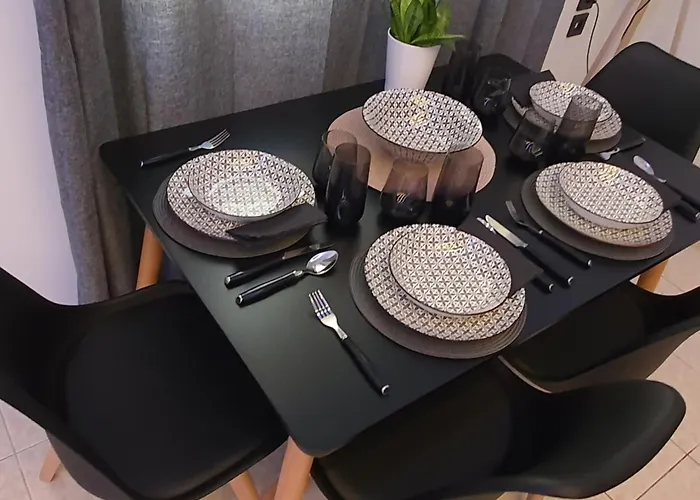 Giolanda Patrasso - Modern In The Center Of * Patras